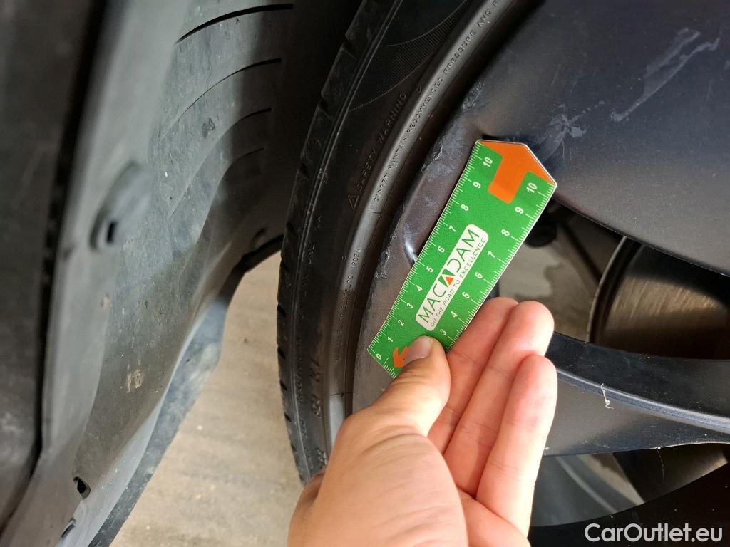  Tesla  Model Y TESLA  / 2020 / 5P / SUV Performance Dual Motor AWD #13