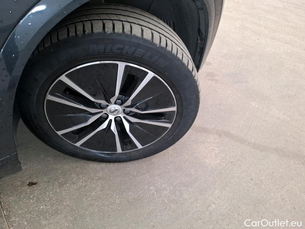  Volvo  XC90  Momentum Plug-In Hybrid AWD 2.0 T8 Twin Engine #15