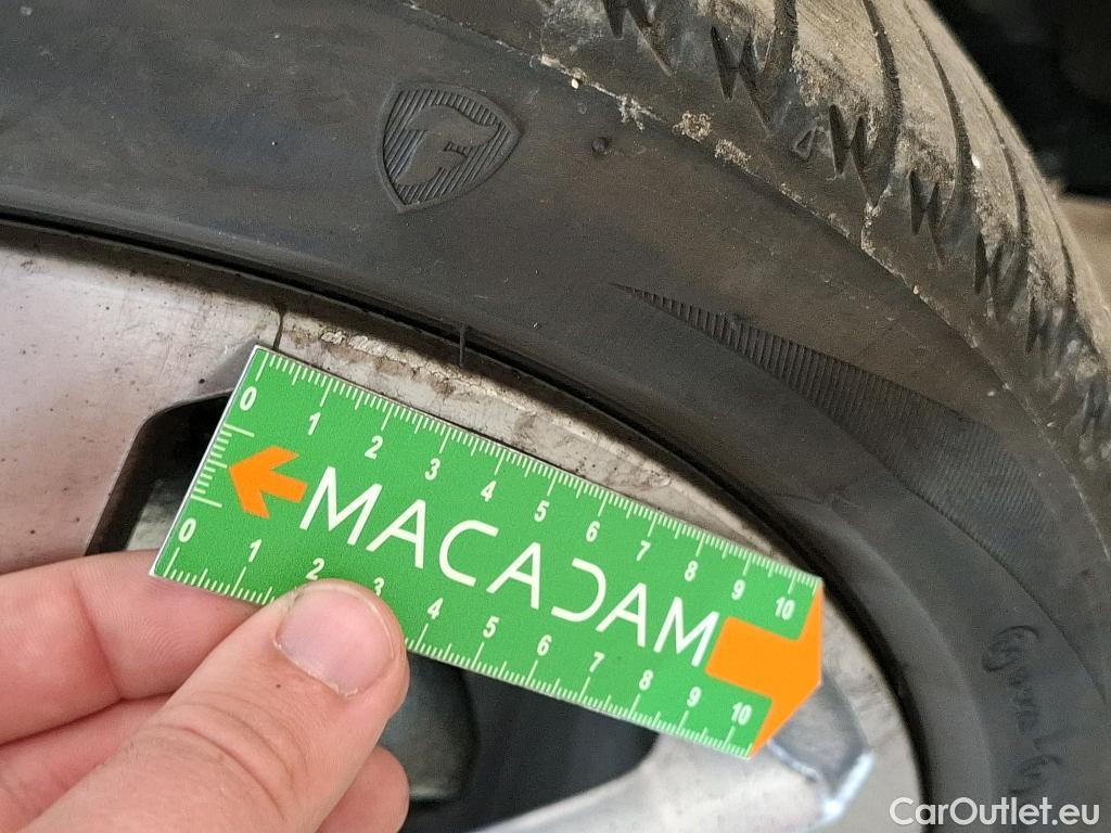 Audi  A3 AUDI  Sportback / 2016 / 5P / Berline 35 TFSI 150 COD S TRONIC S LINE PLUS #12