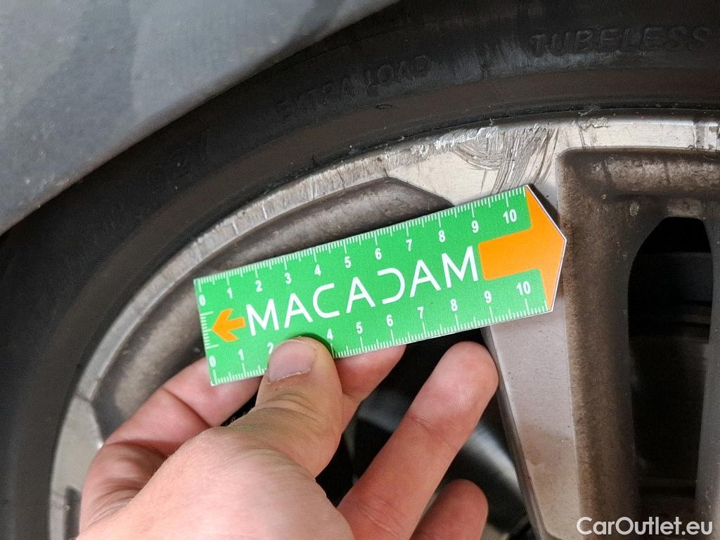 Audi  A3 AUDI  Sportback / 2016 / 5P / Berline 35 TFSI 150 COD S TRONIC S LINE PLUS #11