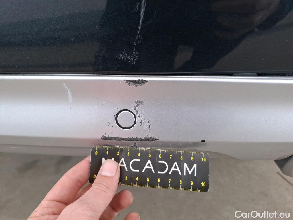  Volvo  XC90  Momentum Plug-In Hybrid AWD 2.0 T8 Twin Engine #40