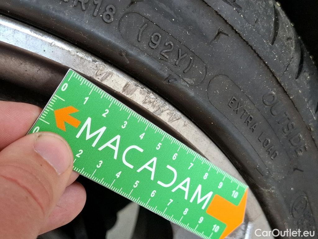 Audi  A3 AUDI  Sportback / 2016 / 5P / Berline 35 TFSI 150 COD S TRONIC S LINE PLUS #16