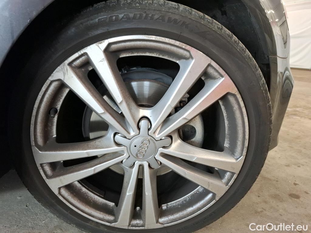 Audi  A3 AUDI  Sportback / 2016 / 5P / Berline 35 TFSI 150 COD S TRONIC S LINE PLUS #9