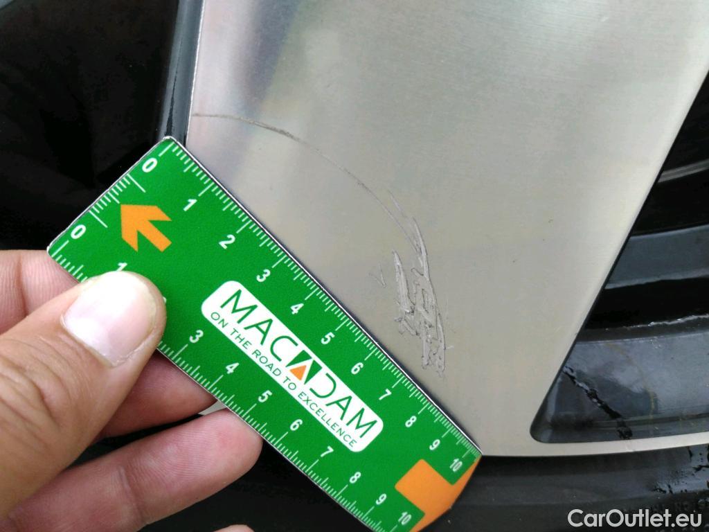 Volvo  XC60  Plus Style Dark Recharge Plug-In Hybrid AWD 2.0 T6 400CV BVA8 6E #14