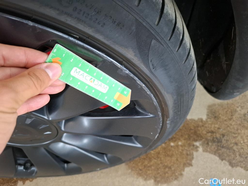  Tesla  Model Y TESLA  / 2020 / 5P / SUV Performance Dual Motor AWD #18