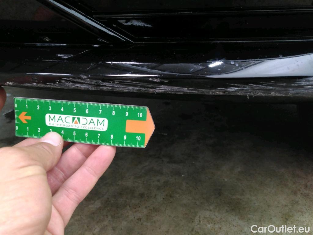 Volvo  XC60  Plus Style Dark Recharge Plug-In Hybrid AWD 2.0 T6 400CV BVA8 6E #2