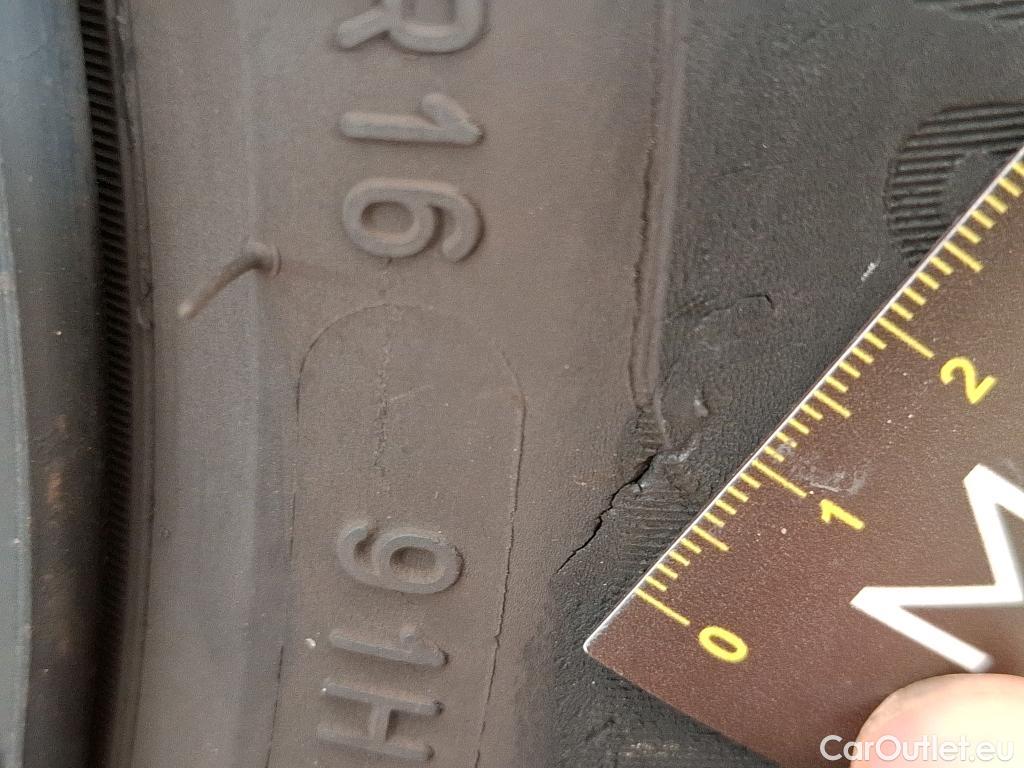  Citroen  C3 CITROEN  Société  2020  5P Berline  VU PureTech 83  BVM Feel Nav #4