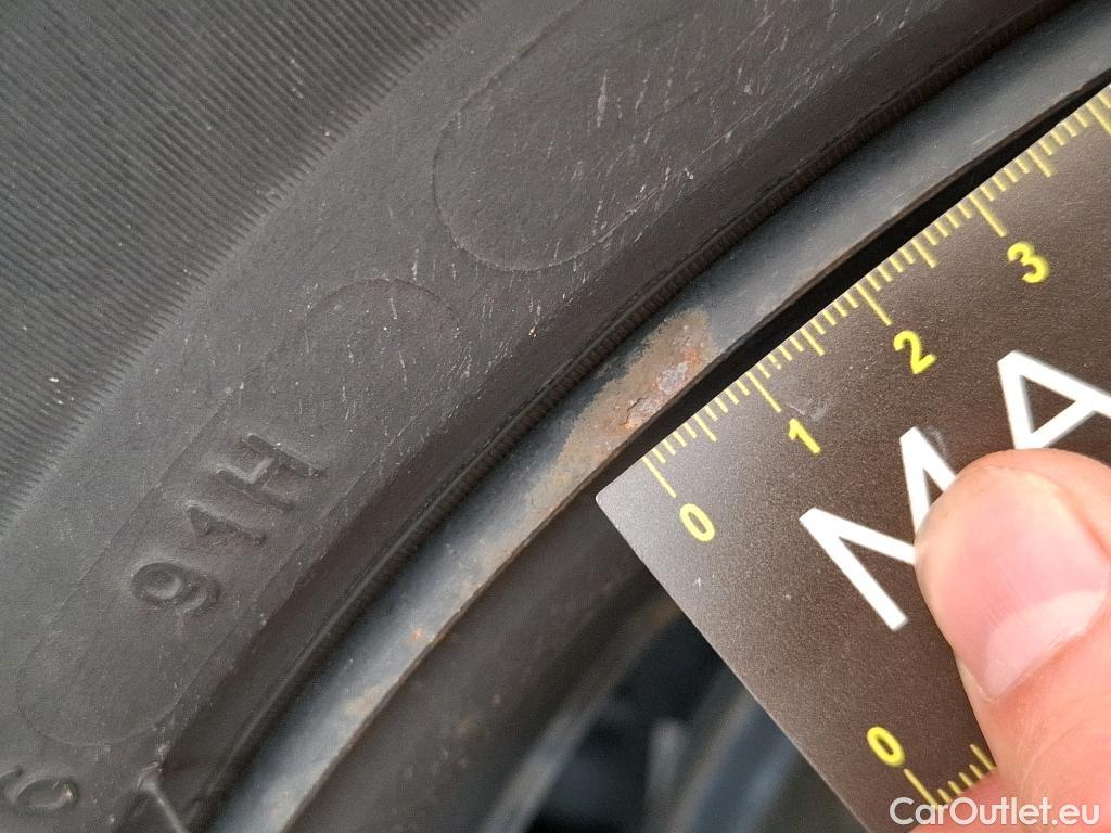  Citroen  C3 CITROEN  Société  2020  5P Berline  VU PureTech 83  BVM Feel Nav #16