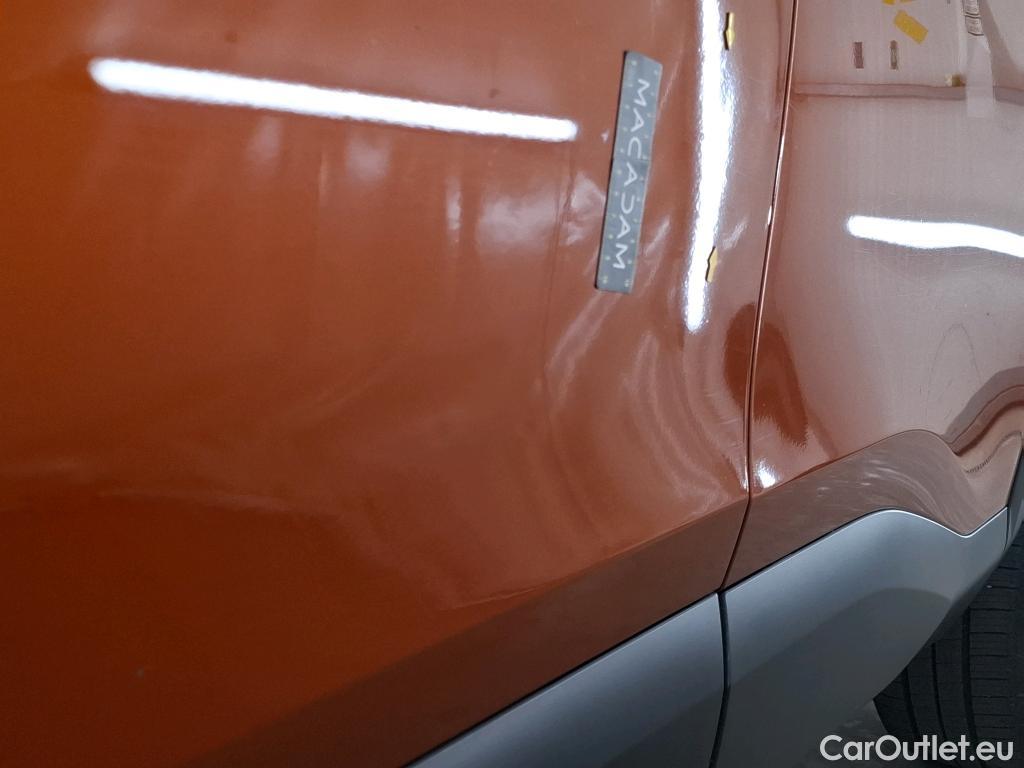  Citroen  C4  Berline Feel Pack 1.2 PureTech 130CV BVA8 6E #3