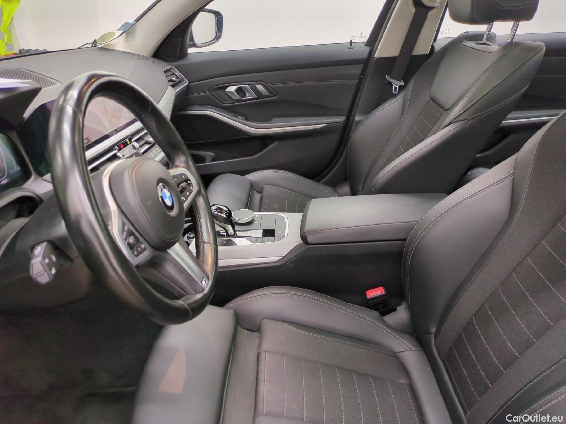 Bmw  Serie 3 Série 3 Berline 318 d Lounge 2.0 150CV BVA8 E6d #10