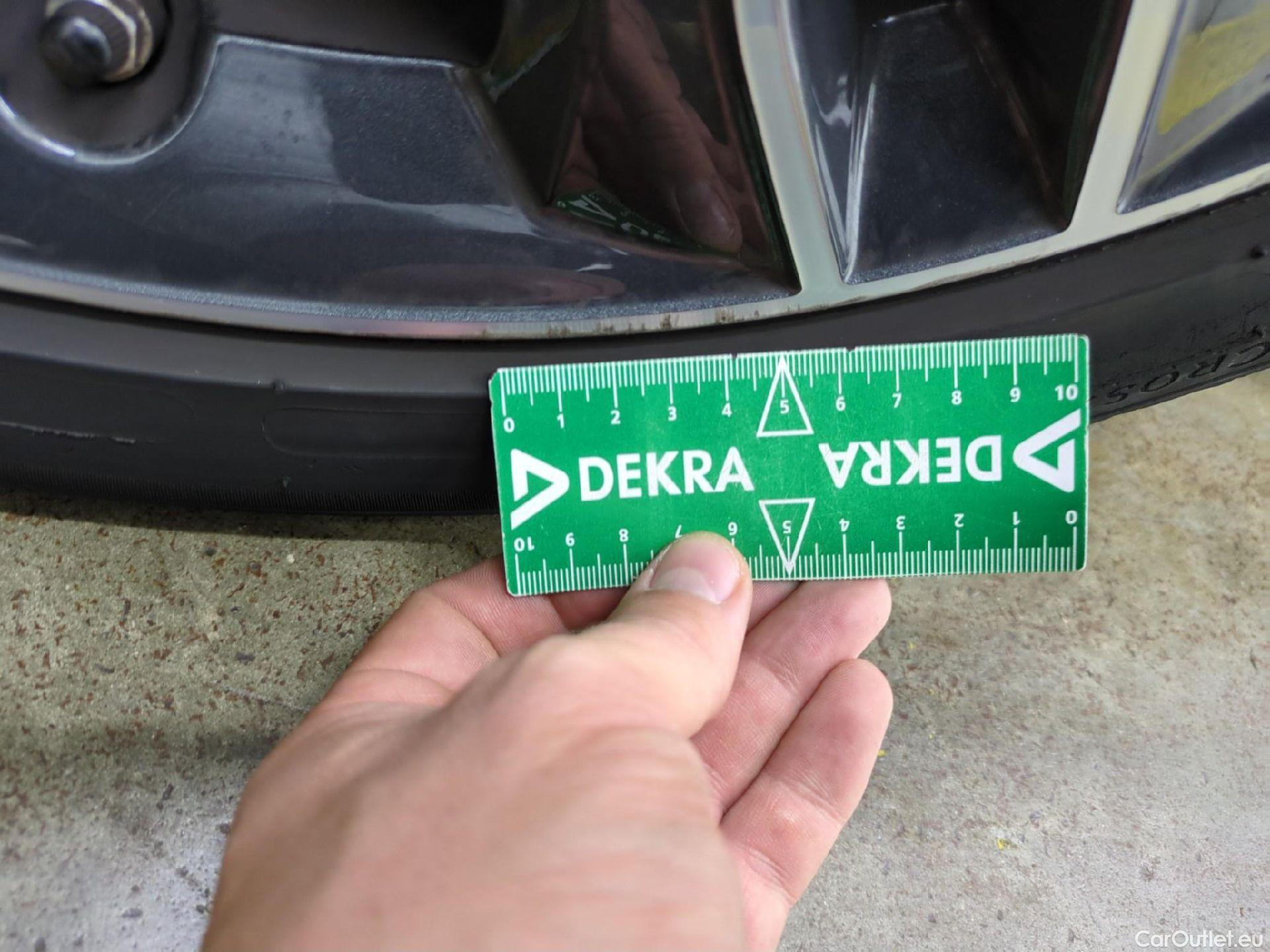  Bmw  Serie 1 Série 1 Berline 118 i Edition Sport 1.5 135CV BVA7 E6d #18