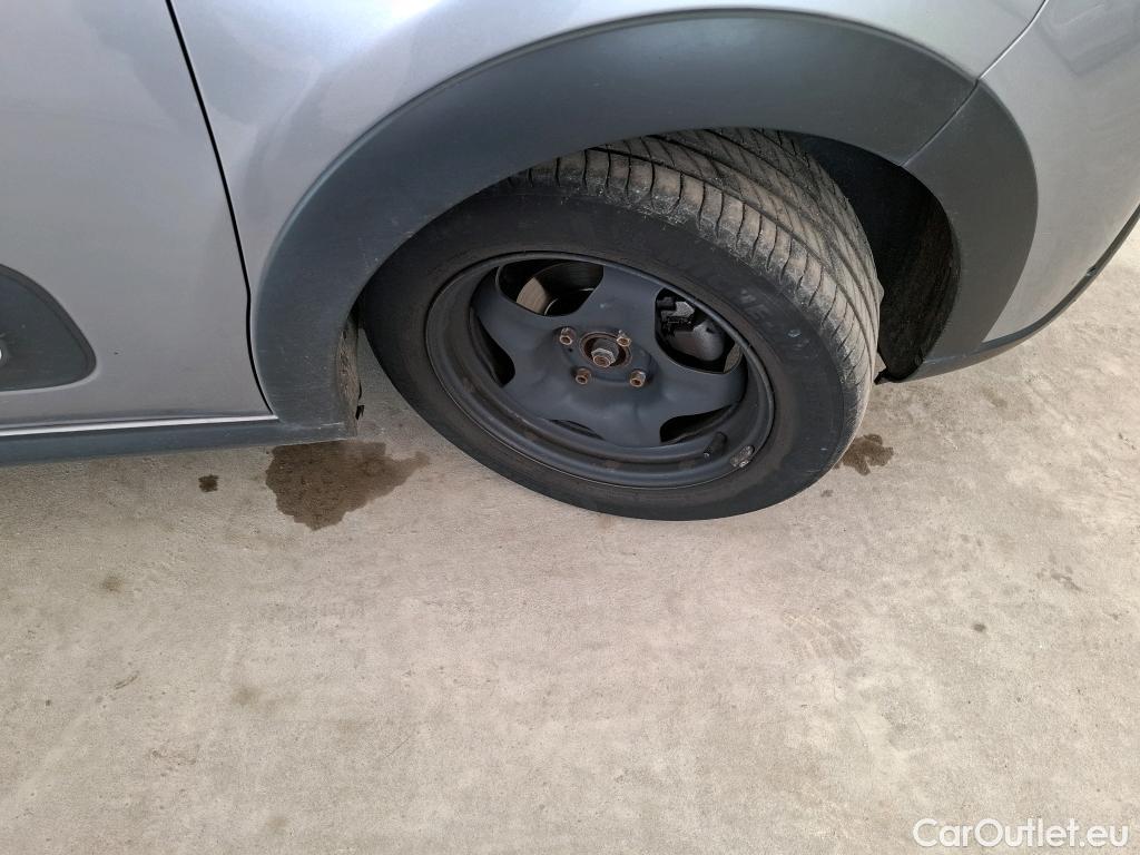  Citroen  C3 CITROEN  Société  2020  5P Berline  VU PureTech 83  BVM Feel Nav #8