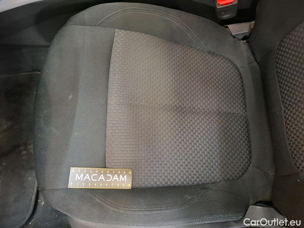  Bmw  Serie 1 BMW Série 1 / 2019 / 5P / Berline 116i DKG7 Business Design #1