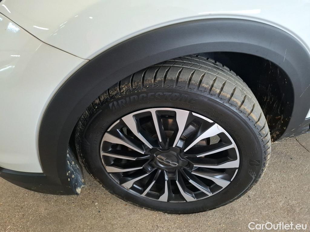 Fiat  500 FIAT X / 2018 / 5P / SUV 1.0 FFly T T3 120ch Cross #10