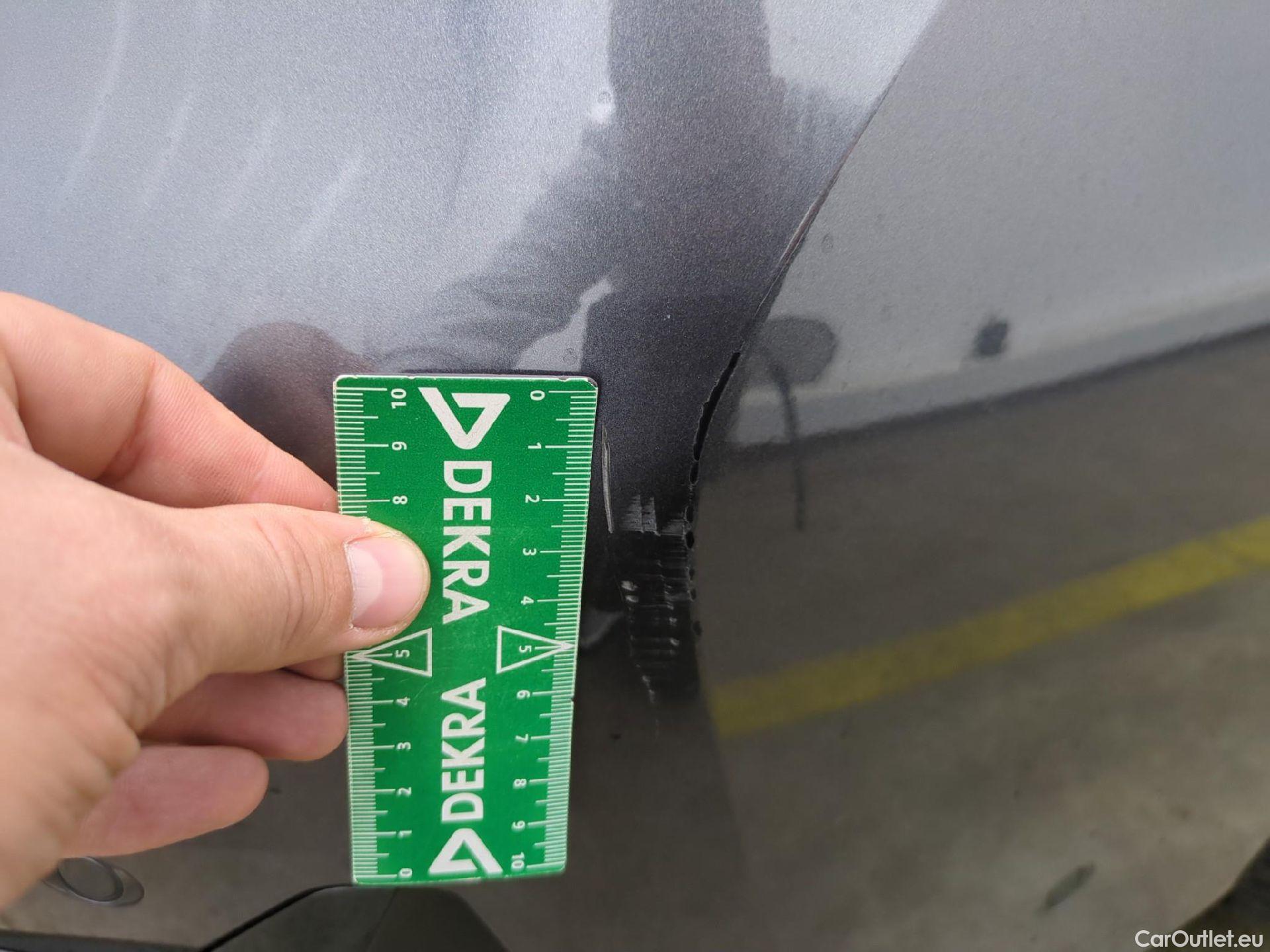 Bmw  Serie 3 Série 3 Berline 318 d Lounge 2.0 150CV BVA8 E6d #27