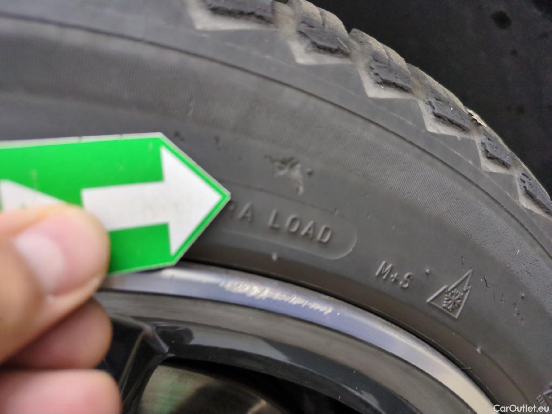  Bmw  Serie 1 Série 1 Berline 118 i Edition Sport 1.5 135CV BVA7 E6d #5