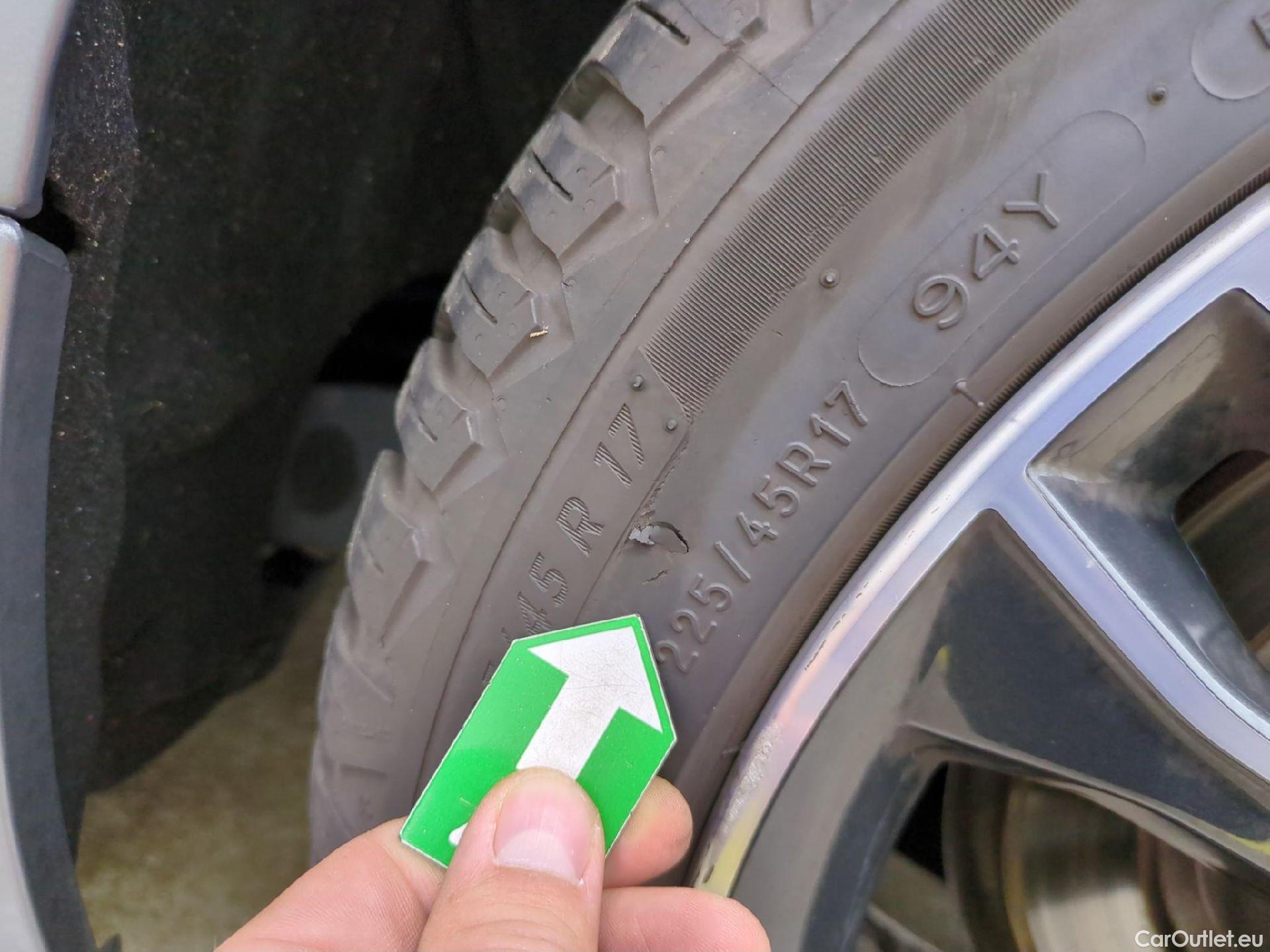  Bmw  Serie 1 Série 1 Berline 118 i Edition Sport 1.5 135CV BVA7 E6d #21