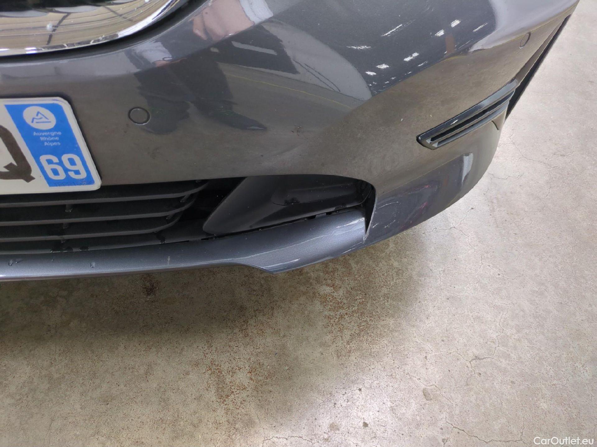 Bmw  Serie 3 Série 3 Berline 318 d Lounge 2.0 150CV BVA8 E6d #30