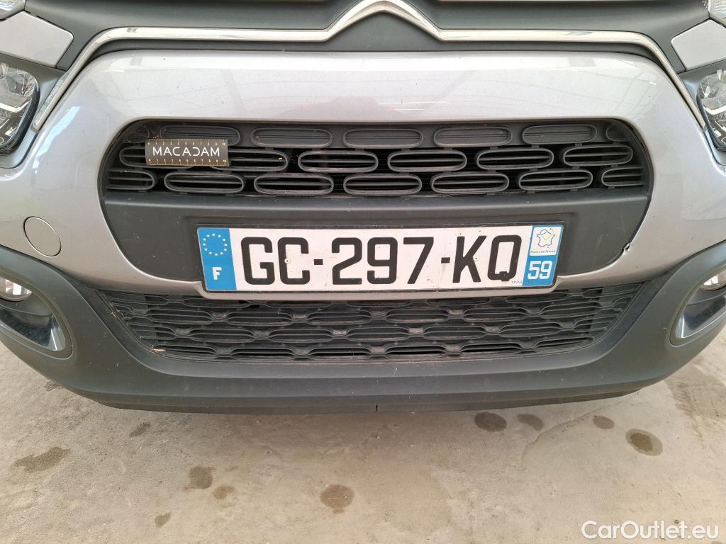  Citroen  C3 CITROEN  Société  2020  5P Berline  VU PureTech 83  BVM Feel Nav #24