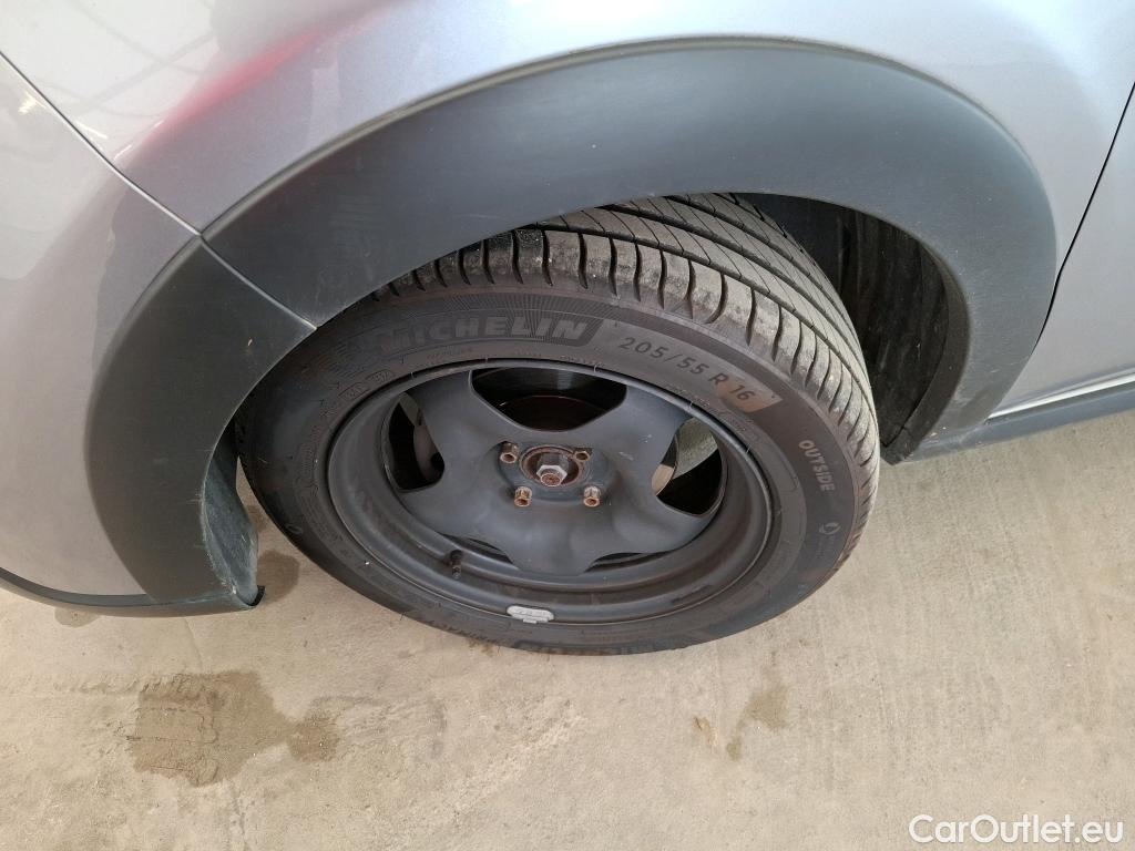  Citroen  C3 CITROEN  Société  2020  5P Berline  VU PureTech 83  BVM Feel Nav #5