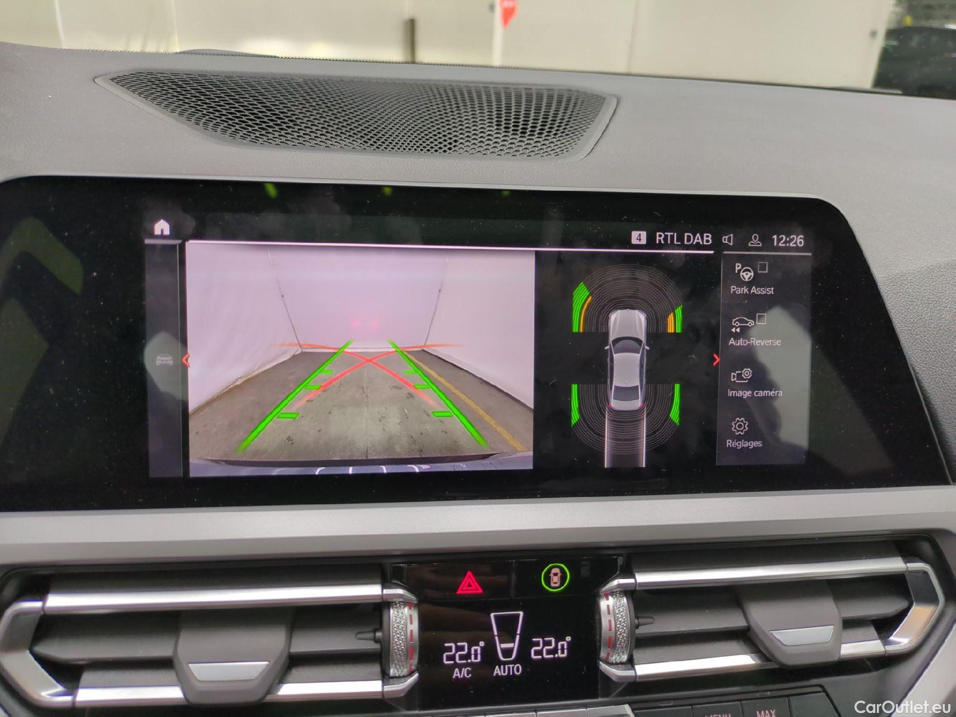 Bmw  Serie 3 Série 3 Berline 318 d Lounge 2.0 150CV BVA8 E6d #13