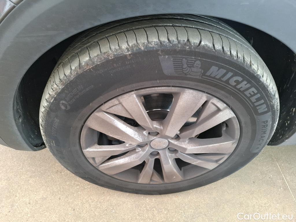 Peugeot  3008  Active Business 1.5 HDi 130CV BVA8 E6d #20