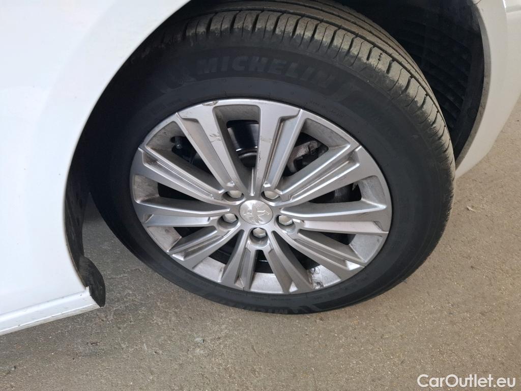  Peugeot  308  Allure Pack 1.2 PureTech 130CV BVA8 E6d #82