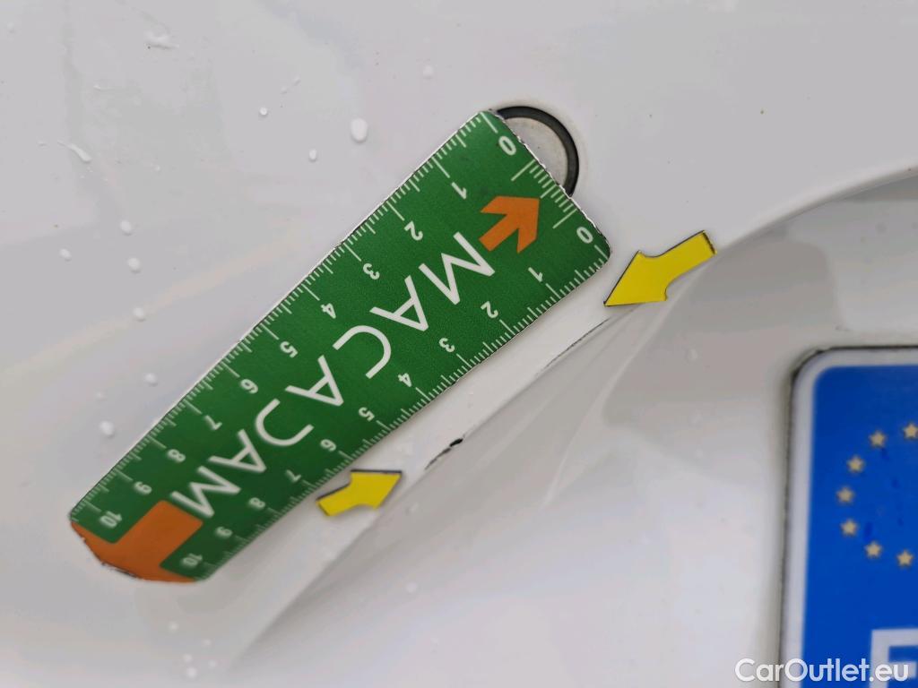 Opel  Corsa  F e Edition Business 50kWh BVA #15