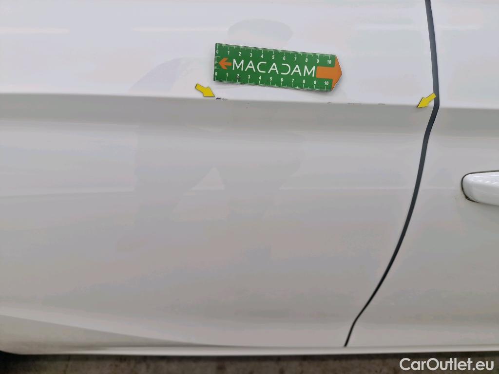 Opel  Corsa  F e Edition Business 50kWh BVA #5