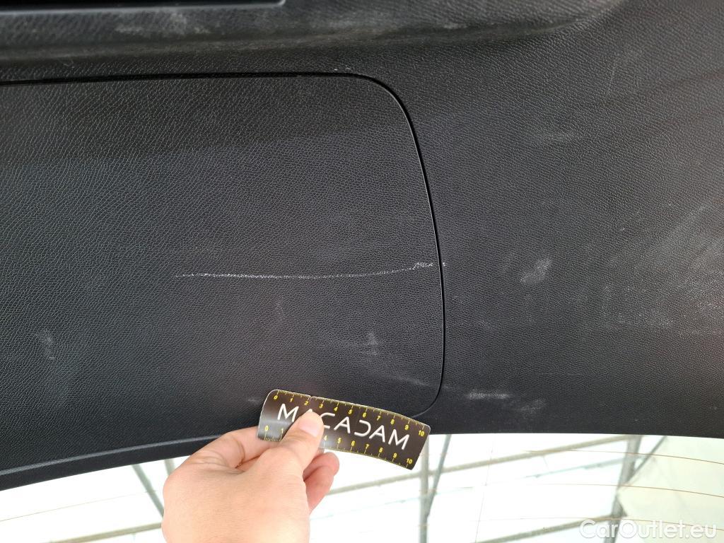 Peugeot  3008  II Allure Pack 1.5 HDi 130CV BVA8 E6d #8