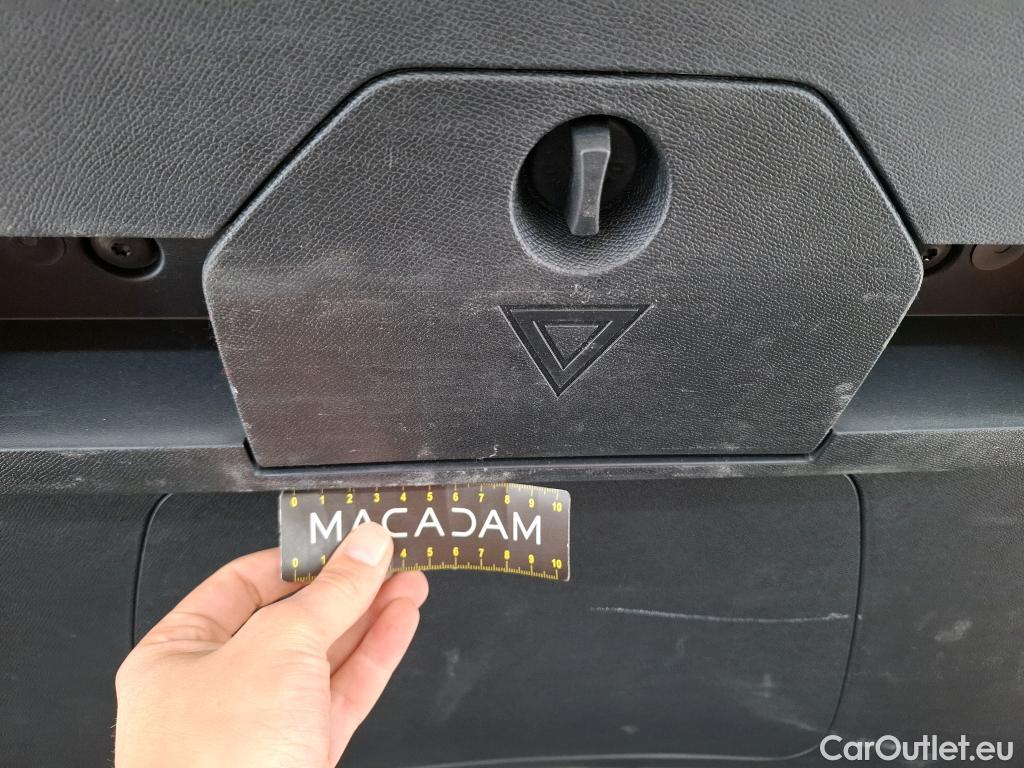 Peugeot  3008  II Allure Pack 1.5 HDi 130CV BVA8 E6d #11