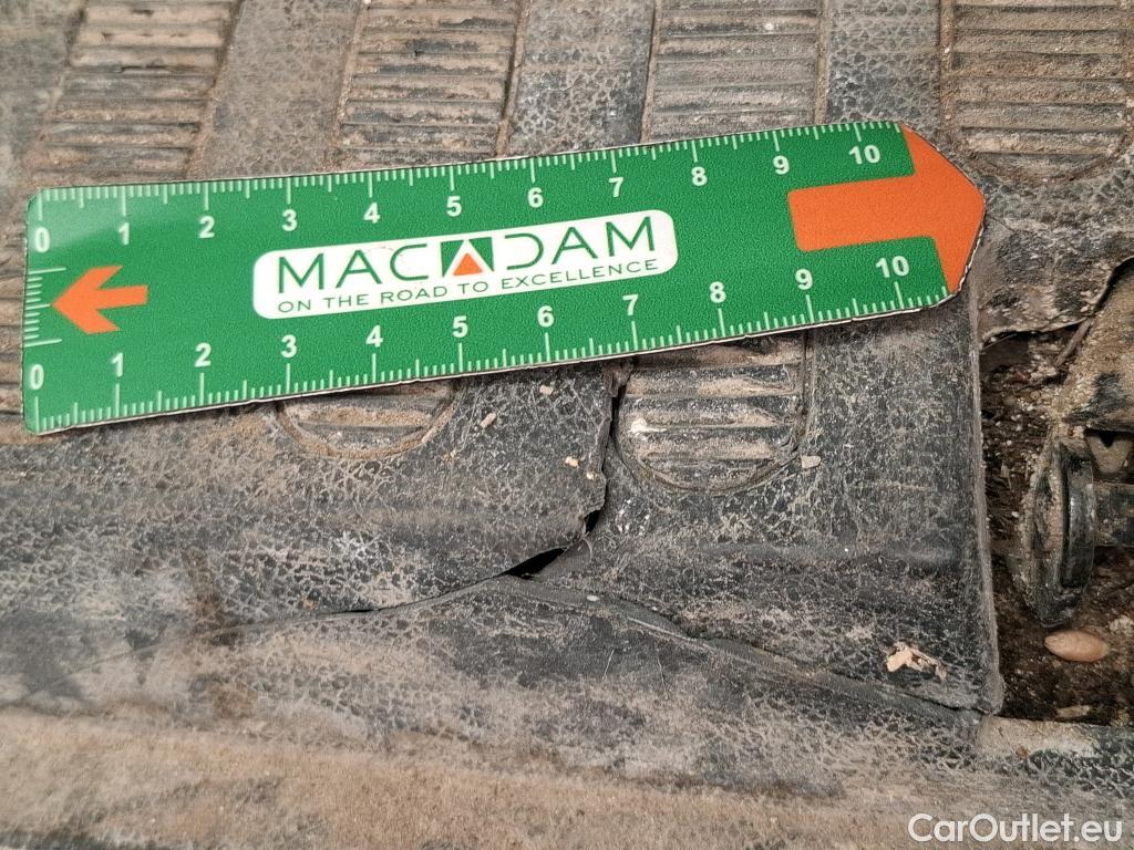  Renault  Master  III Fourgon L1H1 3 5 Grand Confort 2.3 dCi 135CV BVM6 E6dT #67