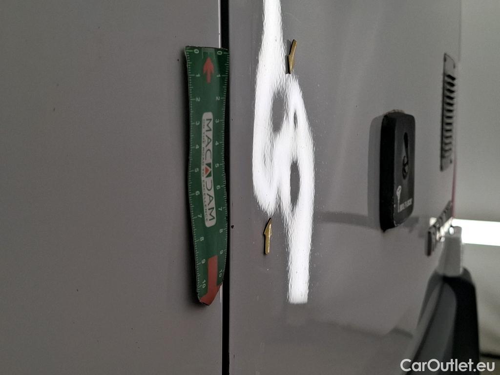  Renault  Master  III Fourgon L1H1 3 5 Grand Confort 2.3 dCi 135CV BVM6 E6dT #16