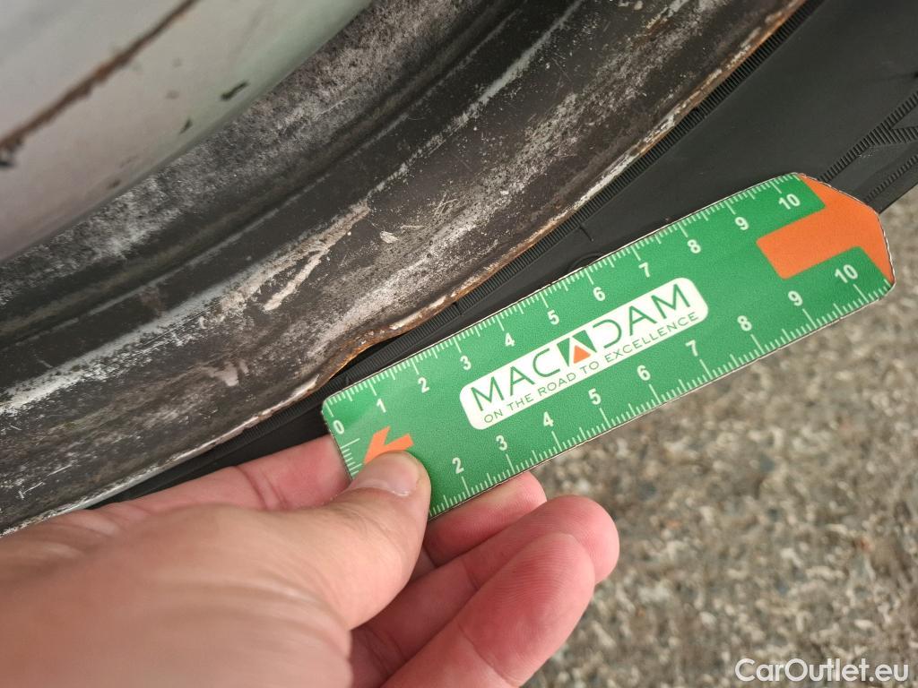  Renault  Master  III Fourgon L1H1 3 5 Grand Confort 2.3 dCi 135CV BVM6 E6dT #77