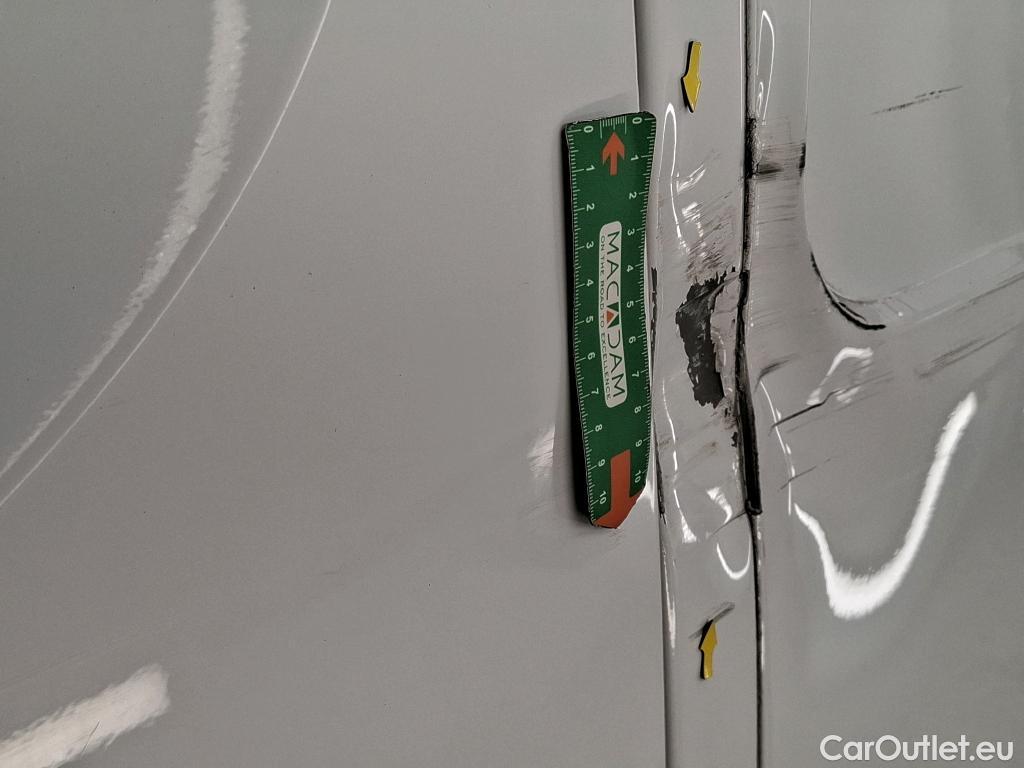  Renault  Master  III Fourgon L1H1 3 5 Grand Confort 2.3 dCi 135CV BVM6 E6dT #33