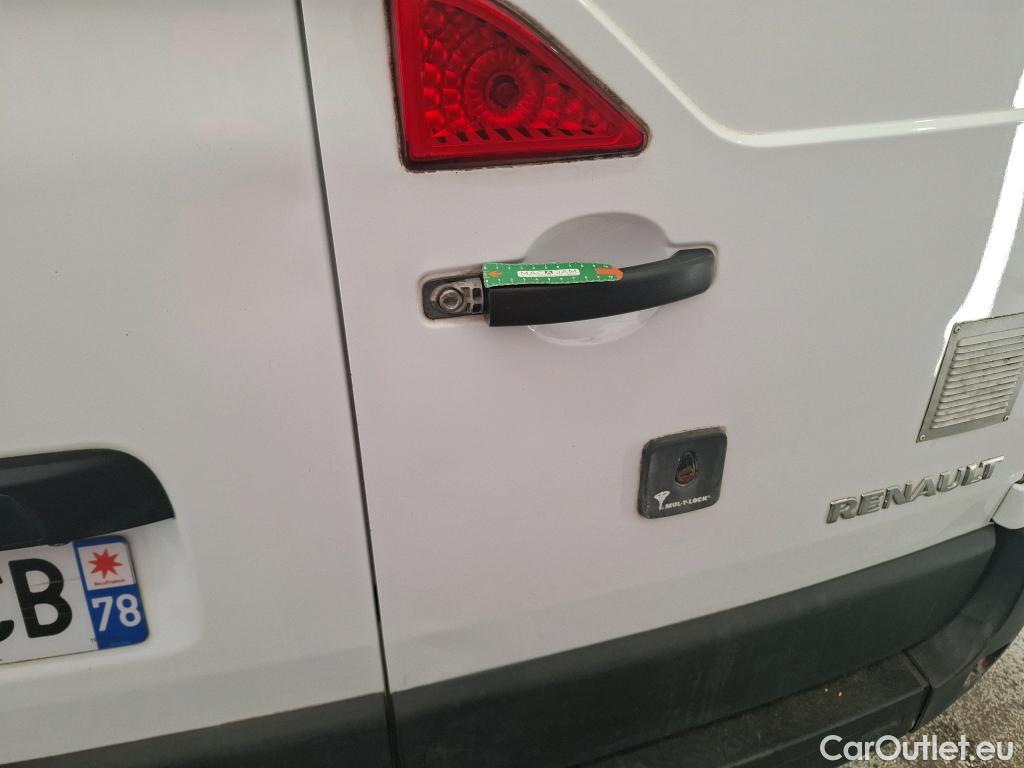  Renault  Master  III Fourgon L1H1 3 5 Grand Confort 2.3 dCi 135CV BVM6 E6dT #46