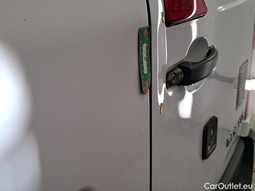  Renault  Master  III Fourgon L1H1 3 5 Grand Confort 2.3 dCi 135CV BVM6 E6dT #14