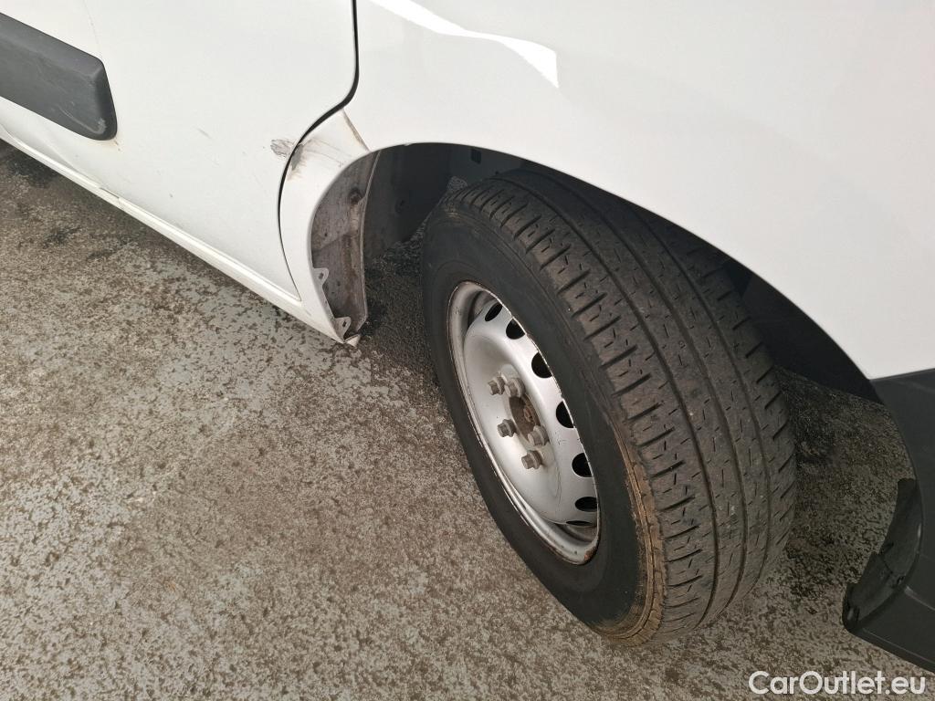  Renault  Master  III Fourgon L1H1 3 5 Grand Confort 2.3 dCi 135CV BVM6 E6dT #50