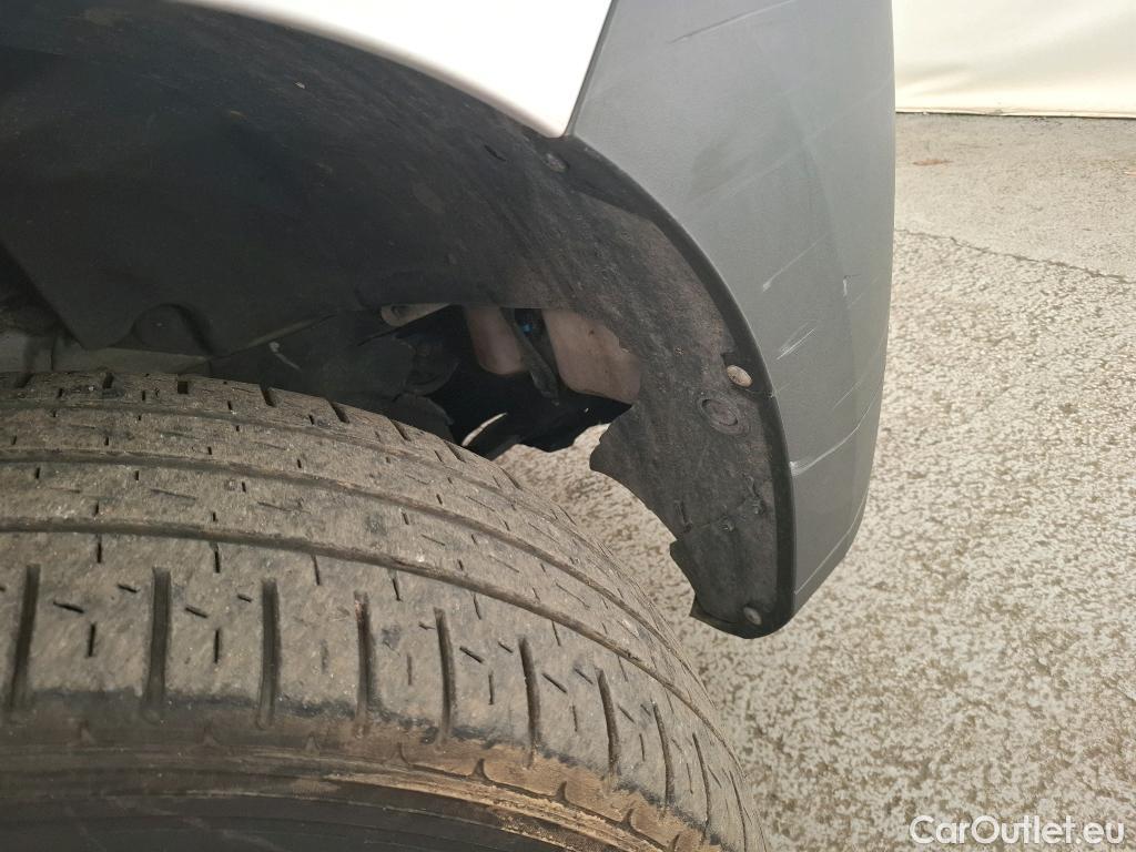  Renault  Master  III Fourgon L1H1 3 5 Grand Confort 2.3 dCi 135CV BVM6 E6dT #56