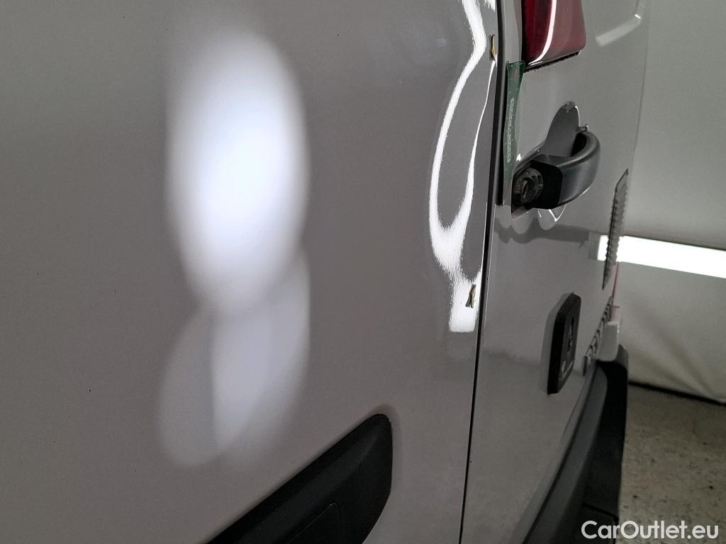  Renault  Master  III Fourgon L1H1 3 5 Grand Confort 2.3 dCi 135CV BVM6 E6dT #23