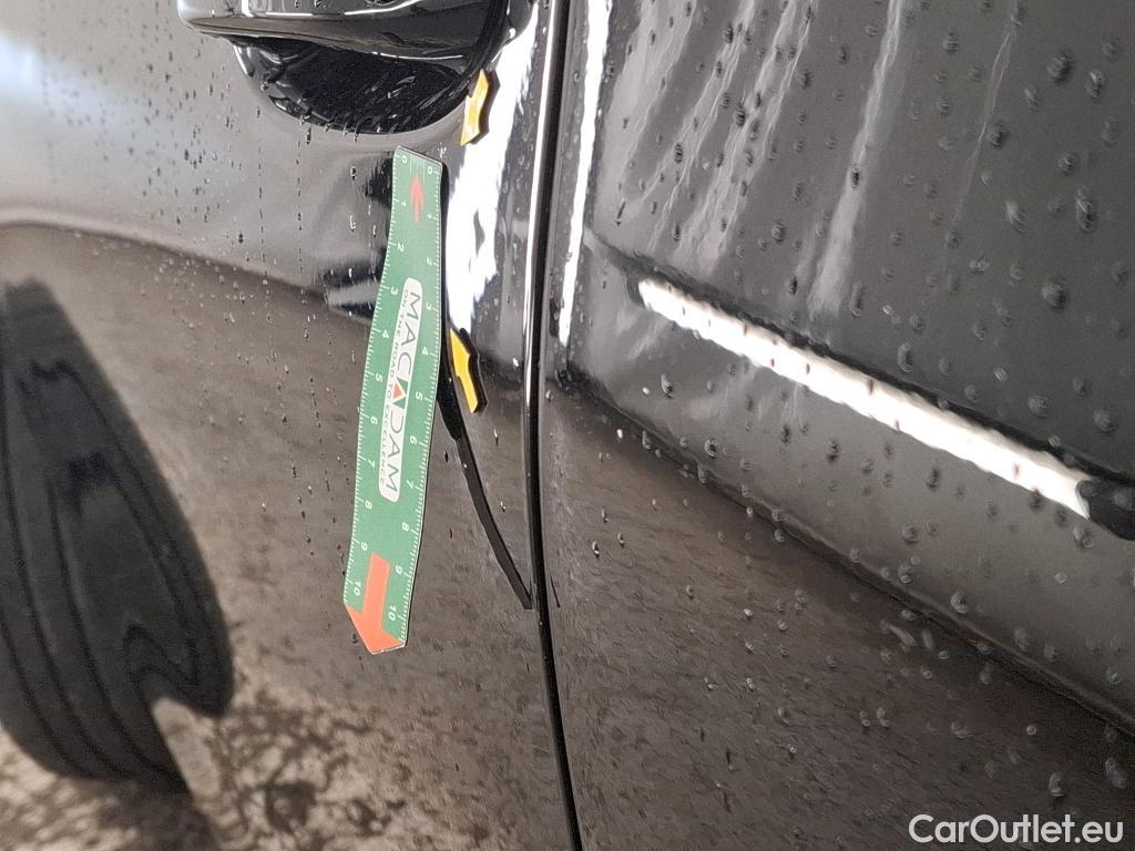 Volkswagen  Golf  VOLKSWAGEN / 2020 / 5P / Berline 2.0 TDI SCR 150 DSG7 Life Busi #8