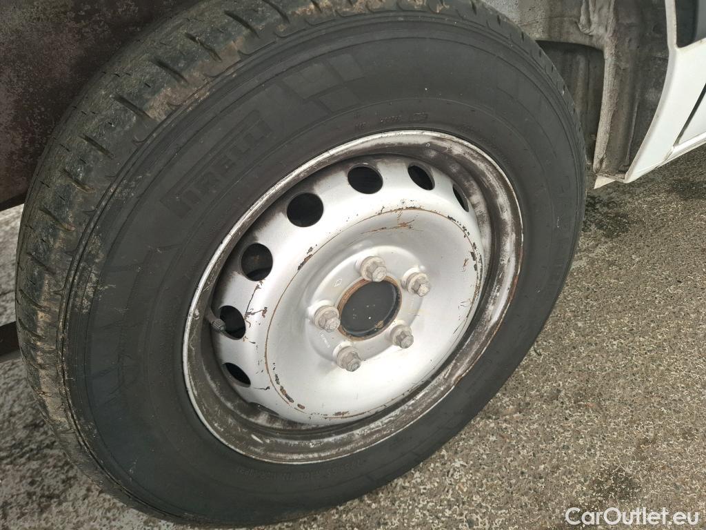  Renault  Master  III Fourgon L1H1 3 5 Grand Confort 2.3 dCi 135CV BVM6 E6dT #76