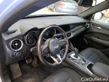  Alfa Romeo   STELVIO ALFA ROMEO / 2017 / 5P / SUV 2.2 TD 190 CV SUPER BUSINESS AT8 Q4 #57
