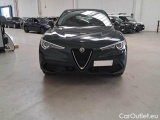  Alfa Romeo   STELVIO ALFA ROMEO / 2017 / 5P / SUV 2.2 TURBO DIESEL 190CV BUSINESS AT8 Q4 #33