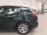  Alfa Romeo   STELVIO ALFA ROMEO / 2017 / 5P / SUV 2.2 TURBO DIESEL 190CV BUSINESS AT8 Q4 #72