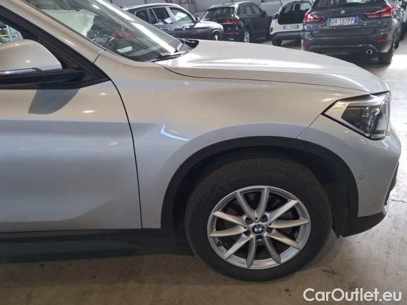 Bmw  X1 BMW  / 2019 / 5P / SUV SDRIVE 18D BUSINESS ADVANTAGE #30
