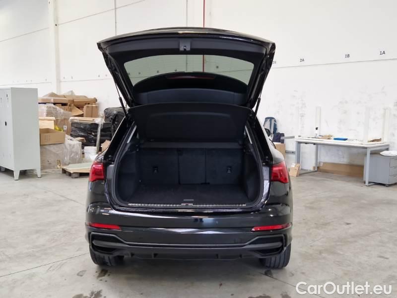 Audi  Q3 AUDI  / 2018 / 5P / SUV 35 TDI S TRONIC S LINE EDITION #5