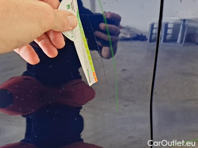 Audi  Q3 AUDI  / 2018 / 5P / SUV 35 TDI S TRONIC BUSINESS #49