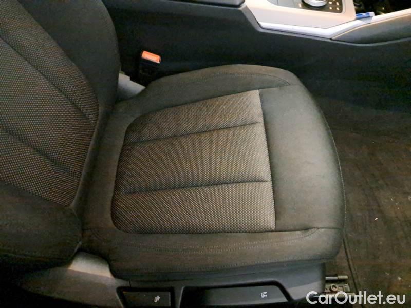 Bmw  Serie 3 BMW  / 2018 / 4P / BERLINA 318D 48V BUSINESS ADVANTAGE AUTO #14