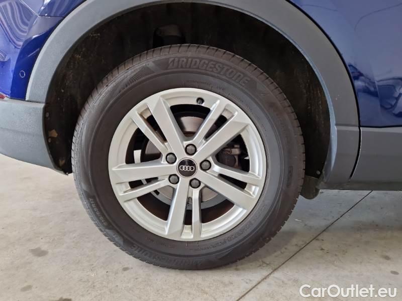 Audi  Q3 AUDI  / 2018 / 5P / SUV 35 TDI S TRONIC BUSINESS #18